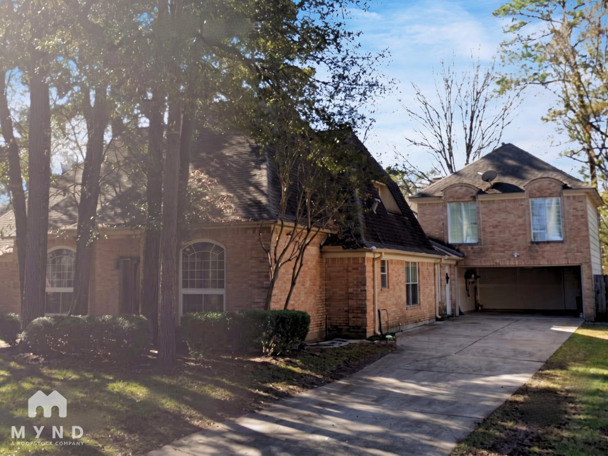Photo - 16915 Misty Creek Dr