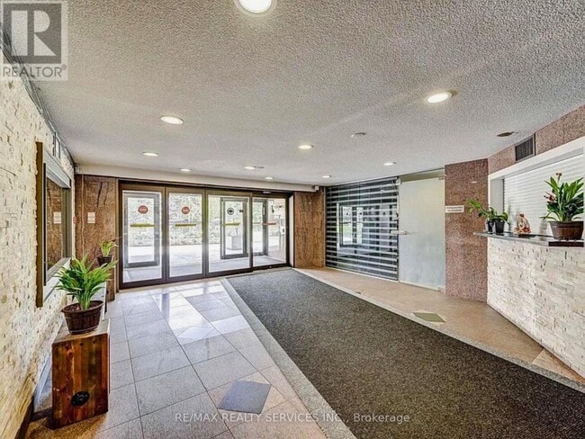 Photo - 4 Lisa St. Unit 1401