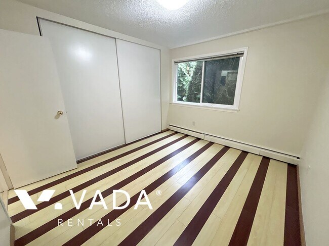 Photo - Sussex Square 1 Bedroom Apartment For Rent... Unit 216