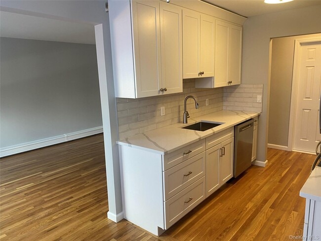 Photo - 8 N James St Unit D