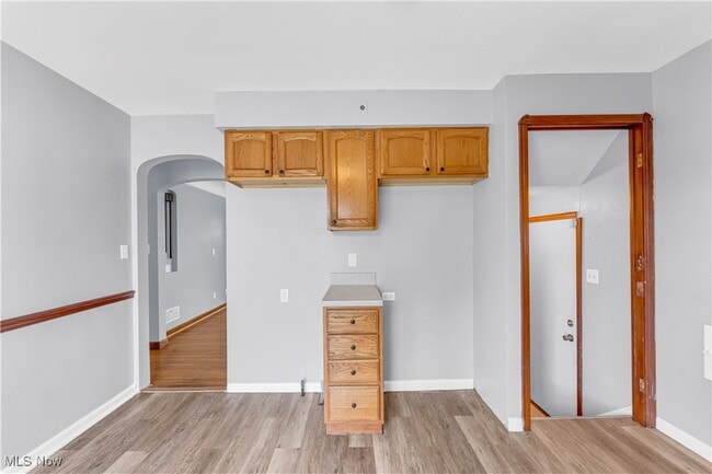 Building Photo - 3002 Wellington Ave Rental