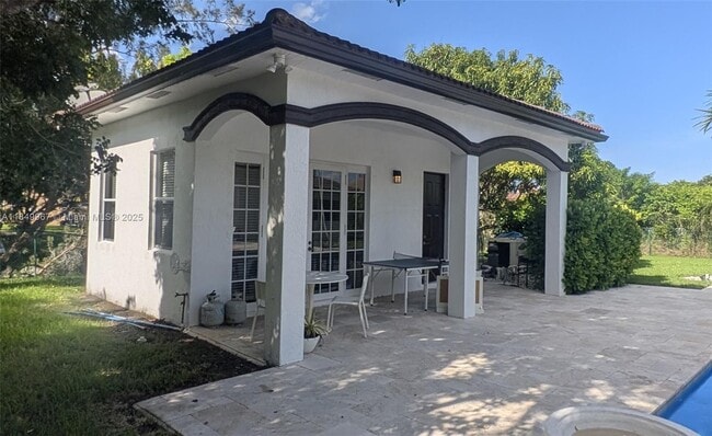 Building Photo - 691 Ranch Rd. Rental
