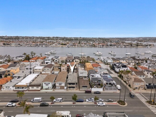 Building Photo - 1114 W Balboa Blvd Unit 1114 (Upper )