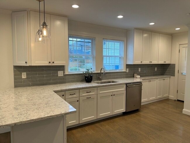 Photo - 36 Springfield St