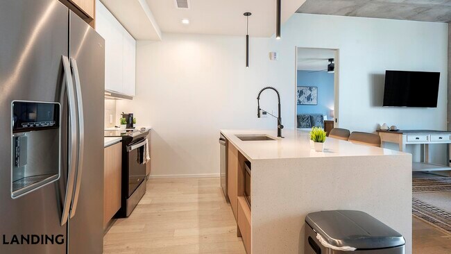 Photo - 143 E Commerce St Unidad 802