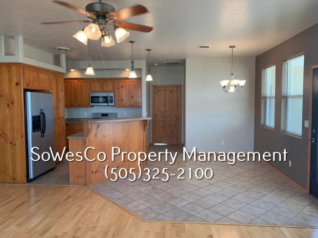 Photo - Large Southwest Custom Home!