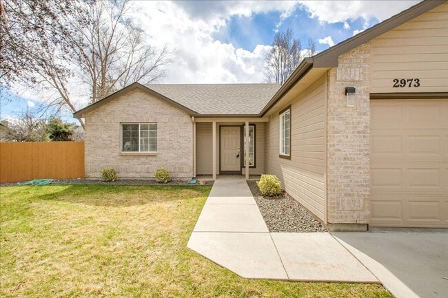 Photo - Beautifully Remodeled Home in Northwest Meridian