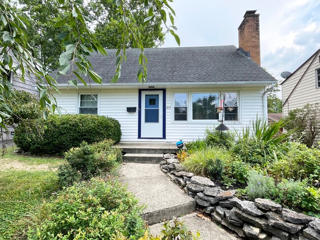 Front - 279 Highfield Dr Rental