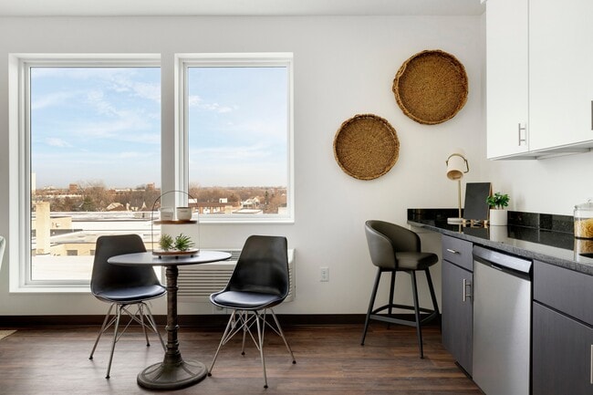 Rym Apartments