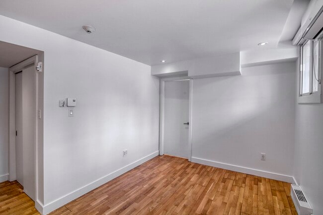 Photo - 3195 Av. Van Horne Unit 3