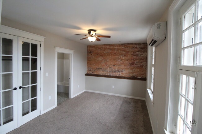 Photo - 235 W Main St Unit B