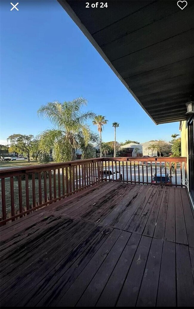 Photo - 14 Crossings Cir