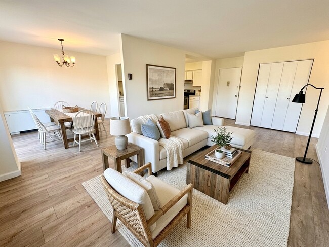 Photo - 1111 University Blvd W Unit 402