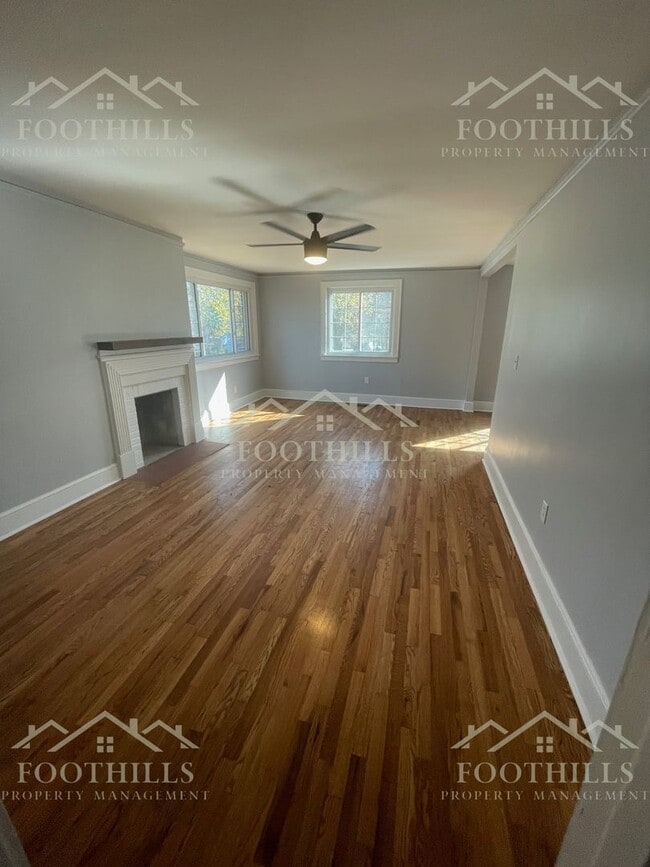 Photo - 301 Eskew Cir