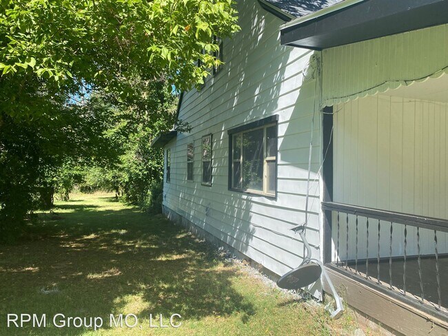 Photo - 3 br, 2.5 bath House - 5715 N. Farm Rd. 189