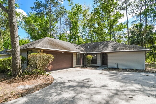 Photo - 2098 Allison Ct