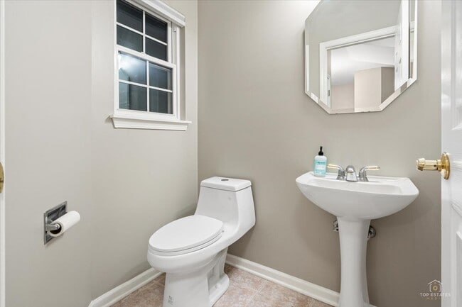 Photo - 126 Bay Dr