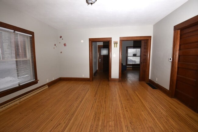 Photo - 508 S St Joseph St Unidad A