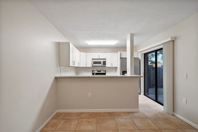 Photo - 3098 SW Sunset Trace Cir