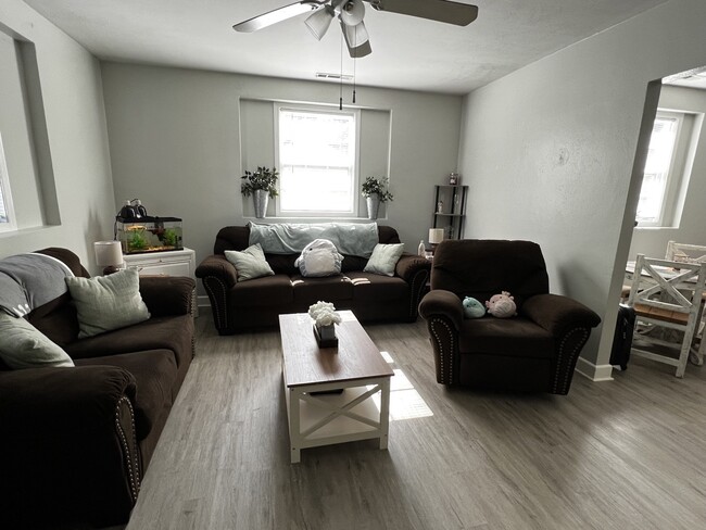 Living Room - 563 Northside Dr Townhome