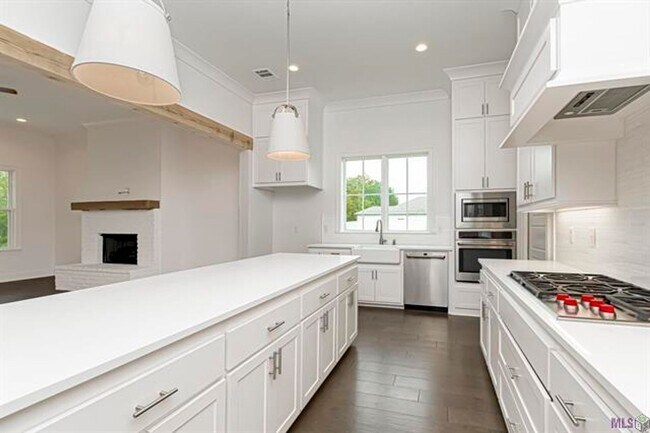 Photo - 4 Bedroom House in Rouzan