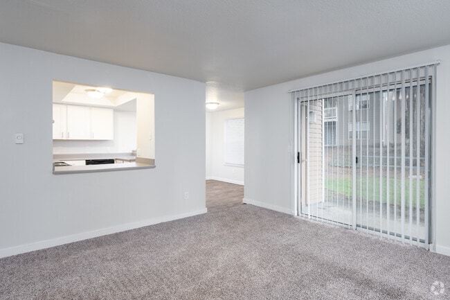 2BD, 1BA - 924SF