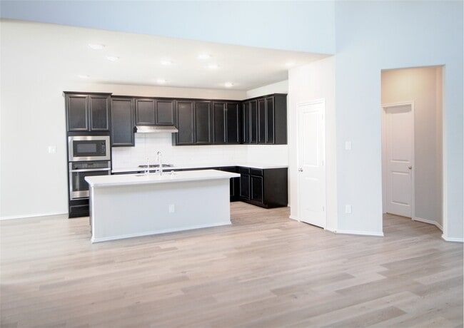 Photo - 523 Timber Voyage Ct