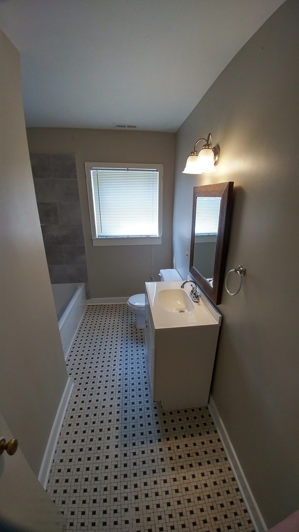 Photo - --APPLICATION PENDING CURRENTLY UNAVAILBLE-- 3 BR / 1 BA Renovated home near VCU in Byrd Park Ar...