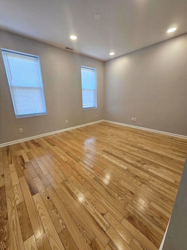 Photo - 813 N 41st St Unit 3