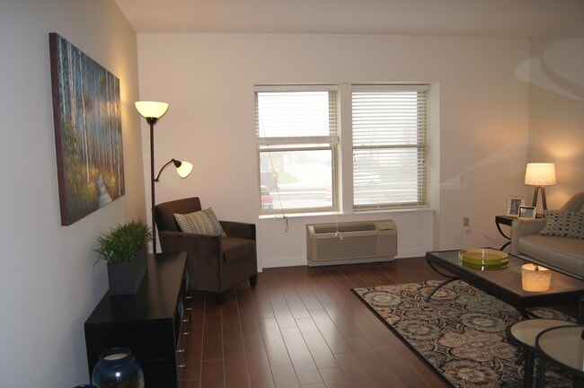 Photo - Fairchild Apartments