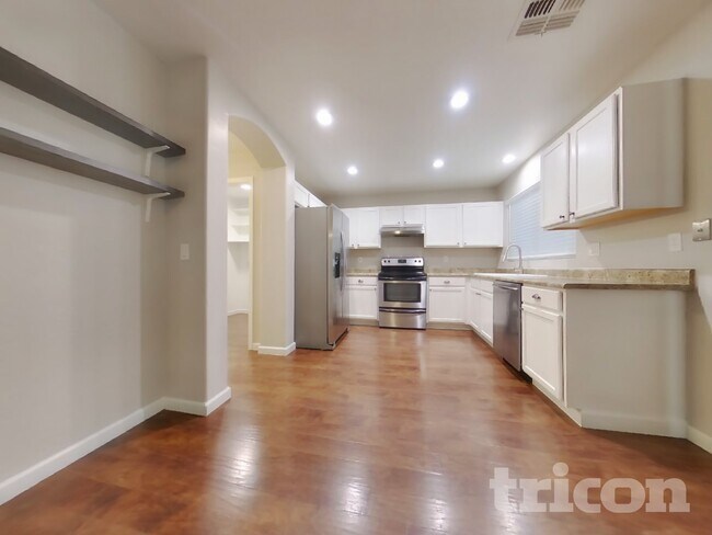 Photo - 1462 S 220th Ln