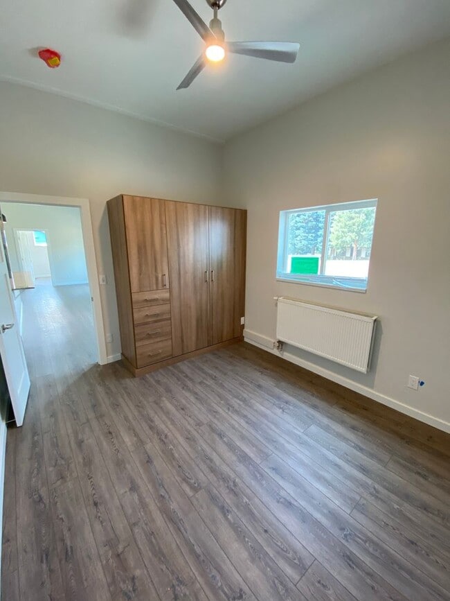 Photo - Location Downtown! 3 Bedroom, 2 Bath. COMPLETELY RENOVATED! Must see!