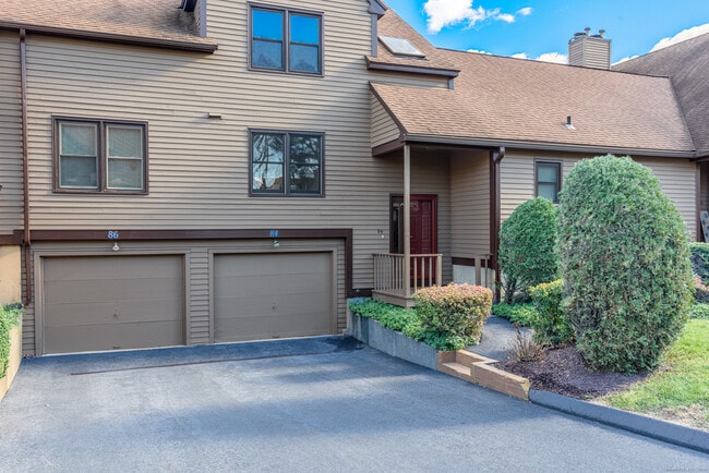 Building Photo - 84 Stillmeadow Cir Unit 84