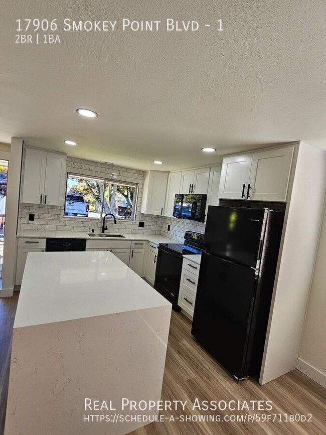 Photo - 17906 Smokey Point Blvd Unit 1