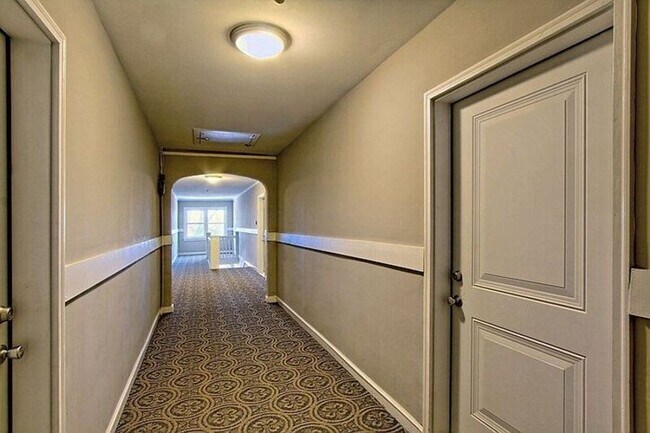 Photo - 1294 Piedmont Ave NE