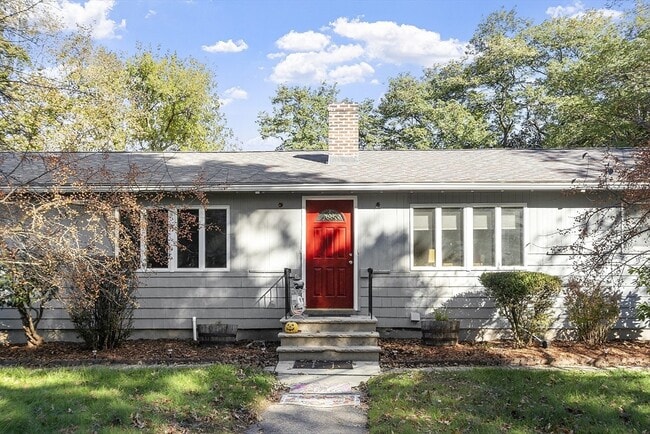 Building Photo - 31 Marion Rd Unit 31