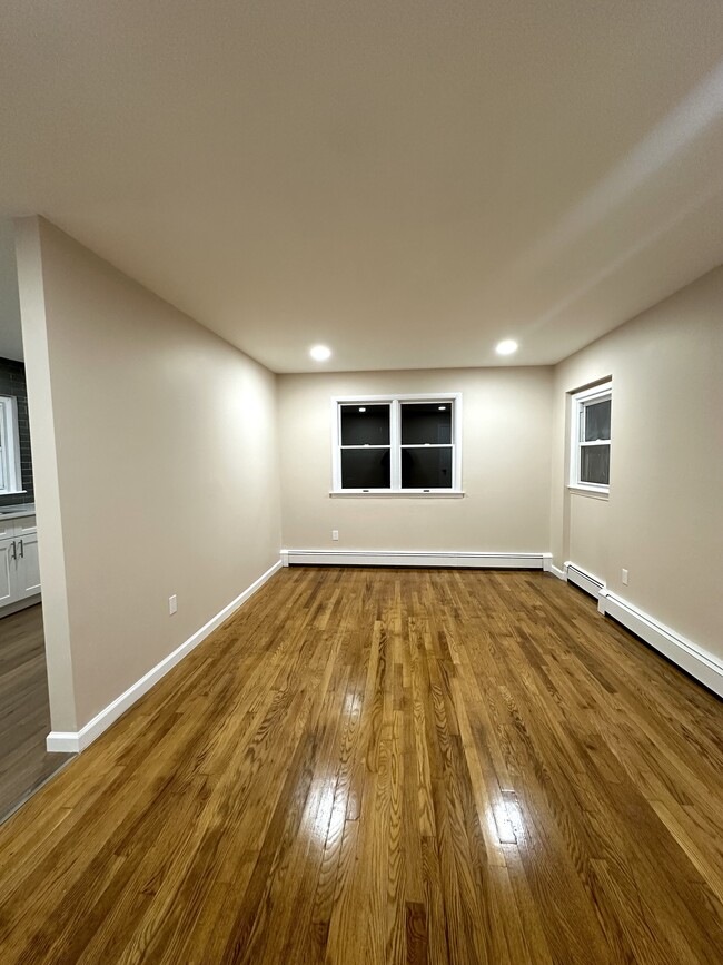 Photo - 23 Allview Ave