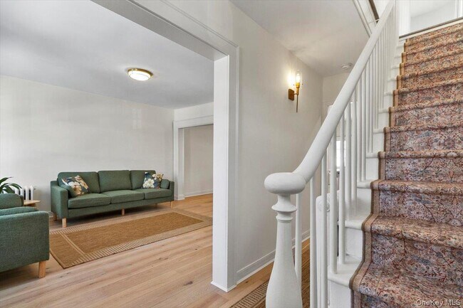 Photo - 8 S Cedar St