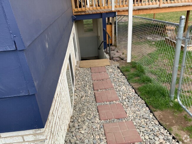Building Photo - BEN2345 Unit 1B Rental