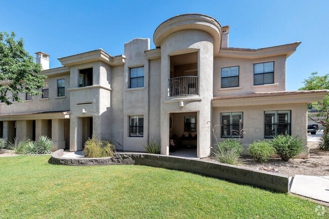 Building Photo - 3 Bedroom 2.5 Bath at Villa Verona Scottsdale Rental