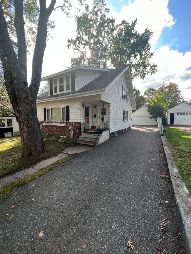 Building Photo - 406 S 6th Ave Unit 406 S 6th Ave