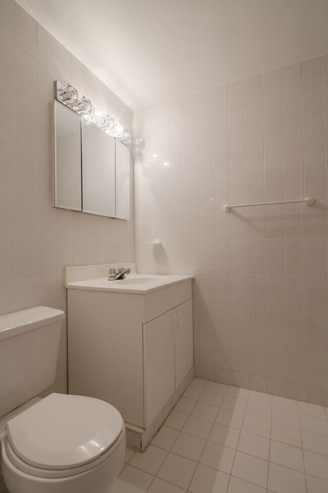 Photo - 3435 Rue Drummond Unit 54
