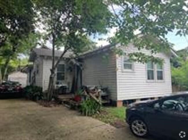 Building Photo - 3275 Ivanhoe St Unit 3275 Ivanhoe Street #3 Rental