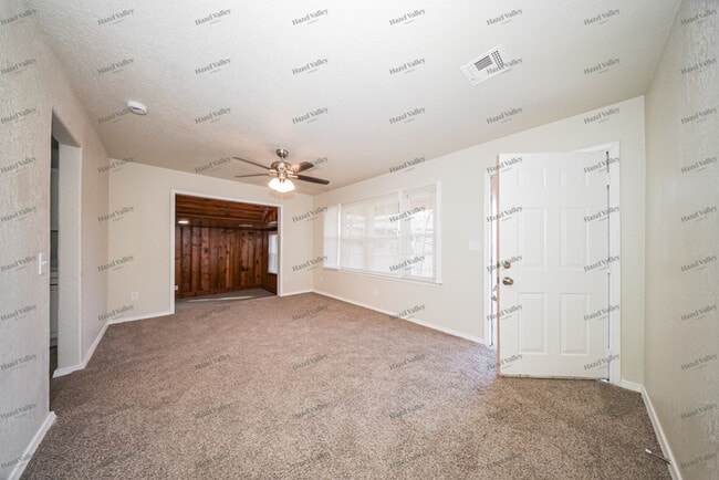 Photo - 3236 SW 37th St