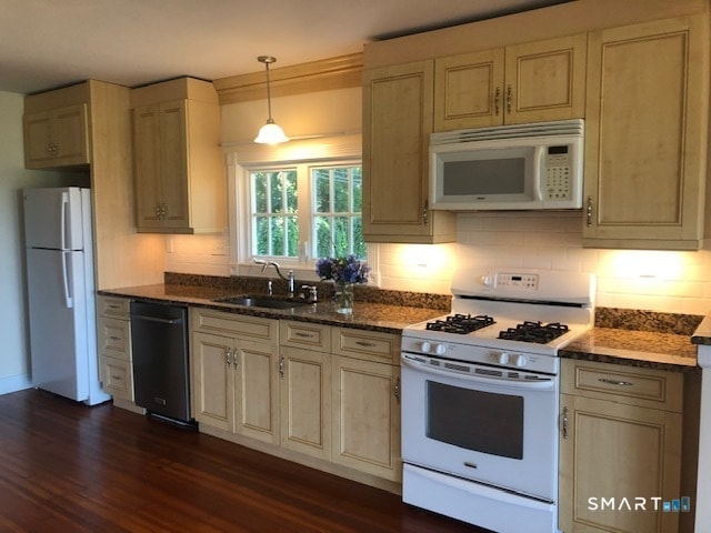 Photo - 53 Linden Ave