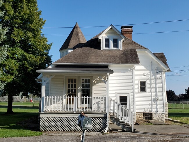 Photo - 709 Dewitt Ave