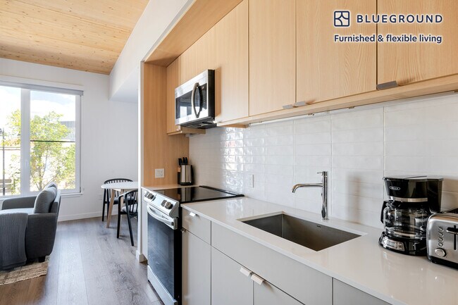 Photo - 154 Broadway Unit FL2-ID1106