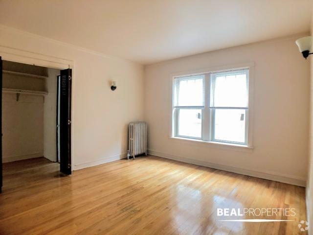 Building Photo - 1 bedroom in CHICAGO IL 60625 Unit N2 Rental