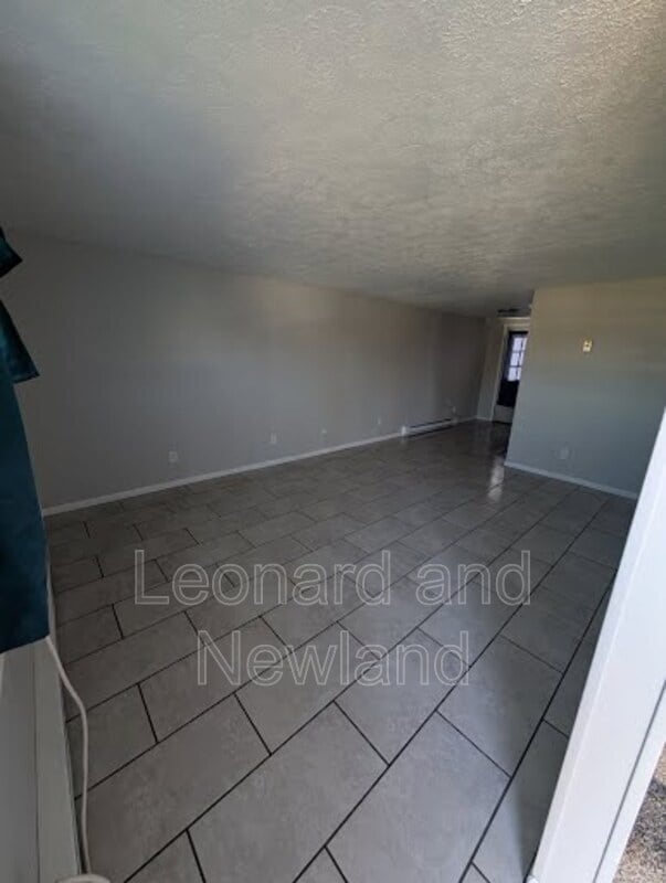 Photo - 212 Patricia Dr