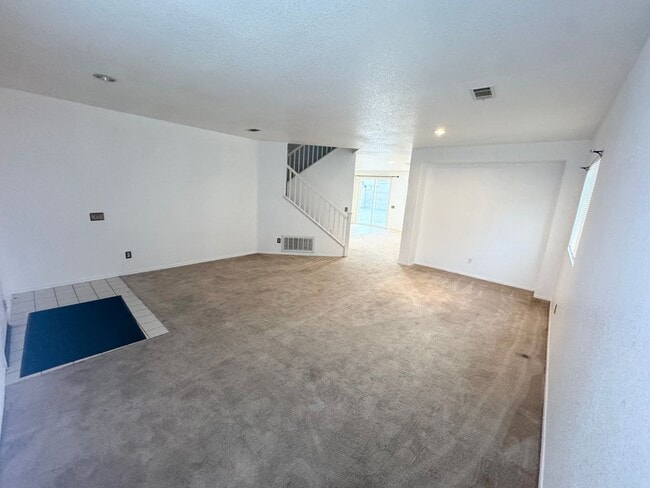 Photo - Spacious 5 bedroom home